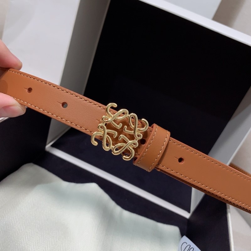 L0ew* belts